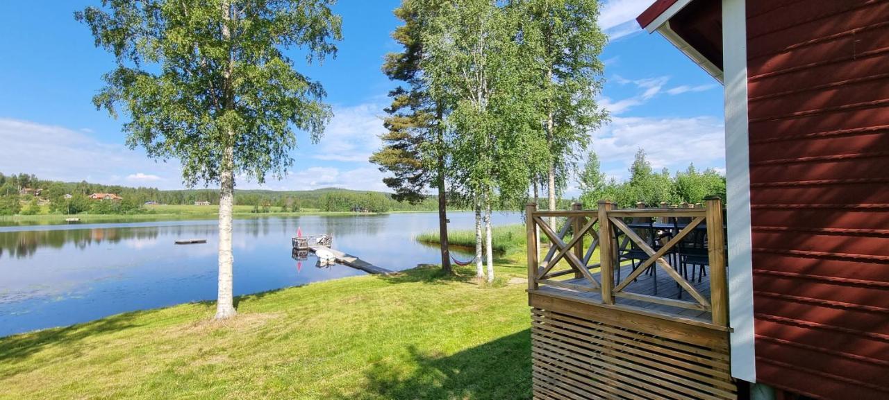 Mysig Stuga Med Sjoetomt, Naera Jaervsoebacken Eksteriør bilde