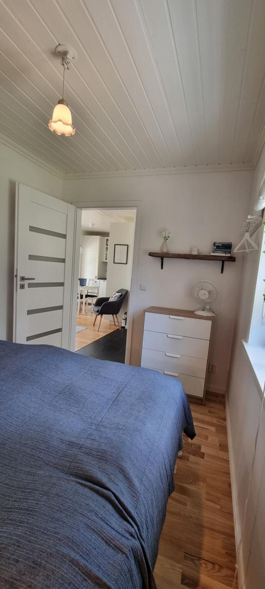 Mysig Stuga Med Sjoetomt, Naera Jaervsoebacken Eksteriør bilde